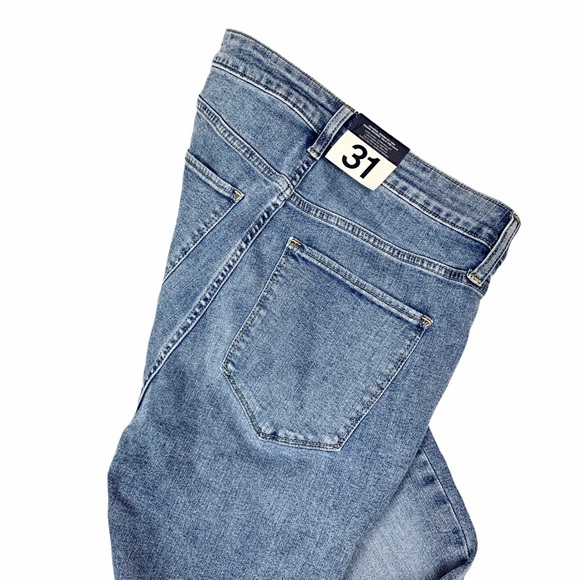 NWT GAP High Rise Jeans - Picture 4 of 5